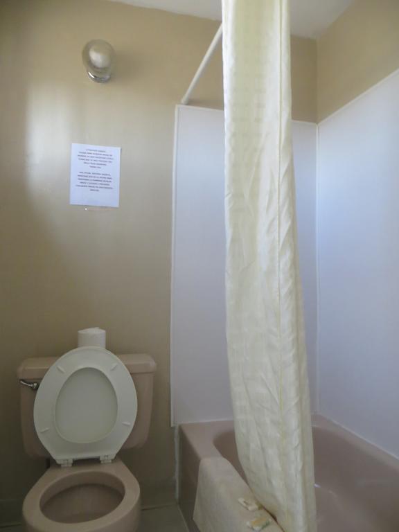 Budget Inn Denison Номер фото